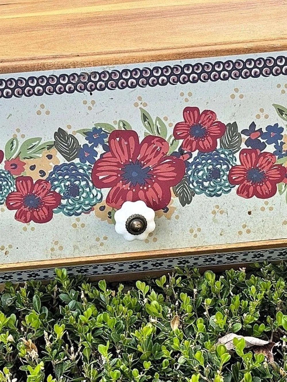 Wooden Floral Wall Cabinet Decor